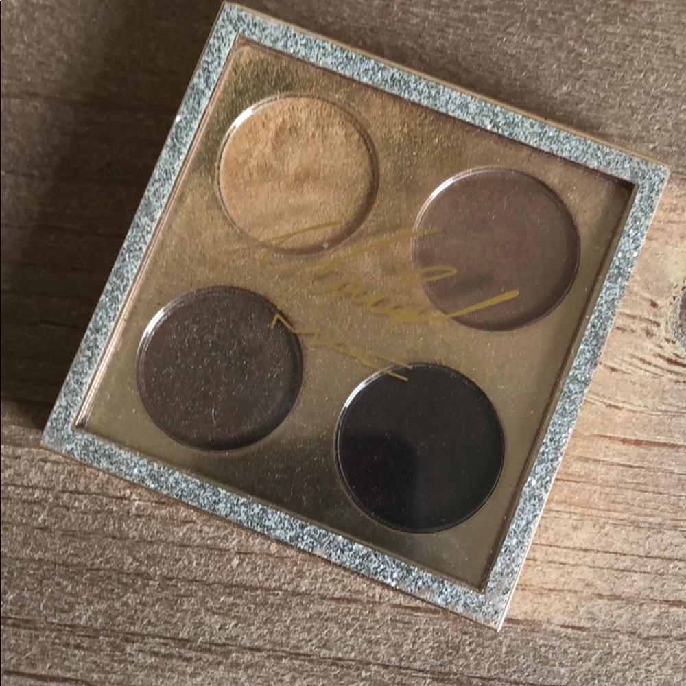 Mac Mariah Carey limited eyeshadow palette